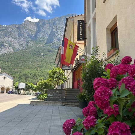 Hotel-Restaurante Badain Lafortunada Kültér fotó